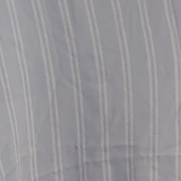 High Low Collared Top - Picture 3 of 4